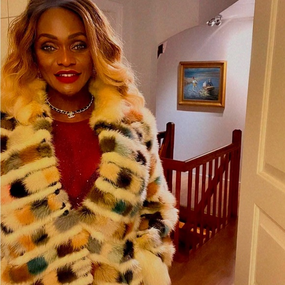 Meet your Posher, Brian - Picture 11 of 16